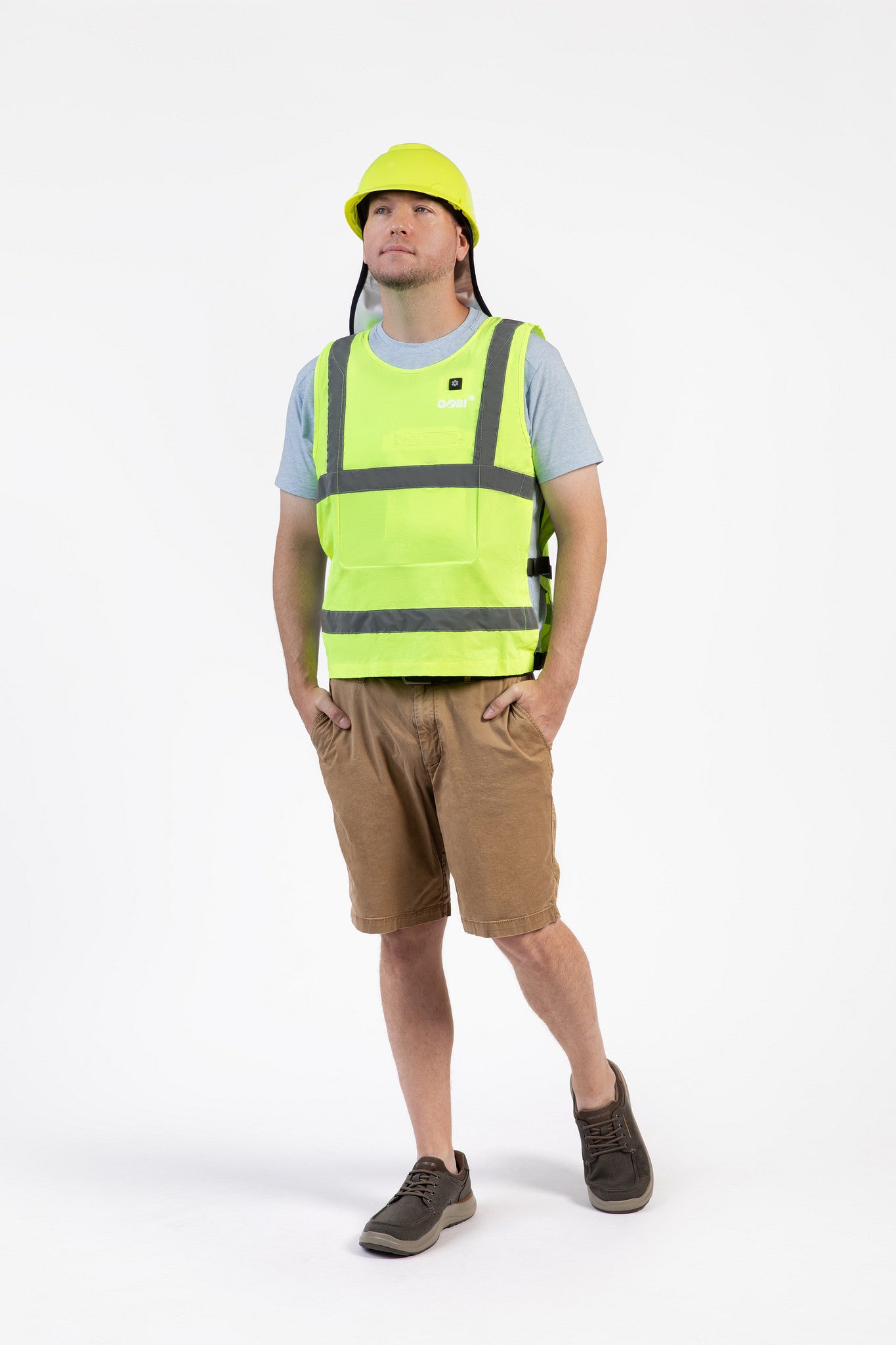 GOBI Breeze II high-vis unisex cooling vest studio photo (SOONA 2026)