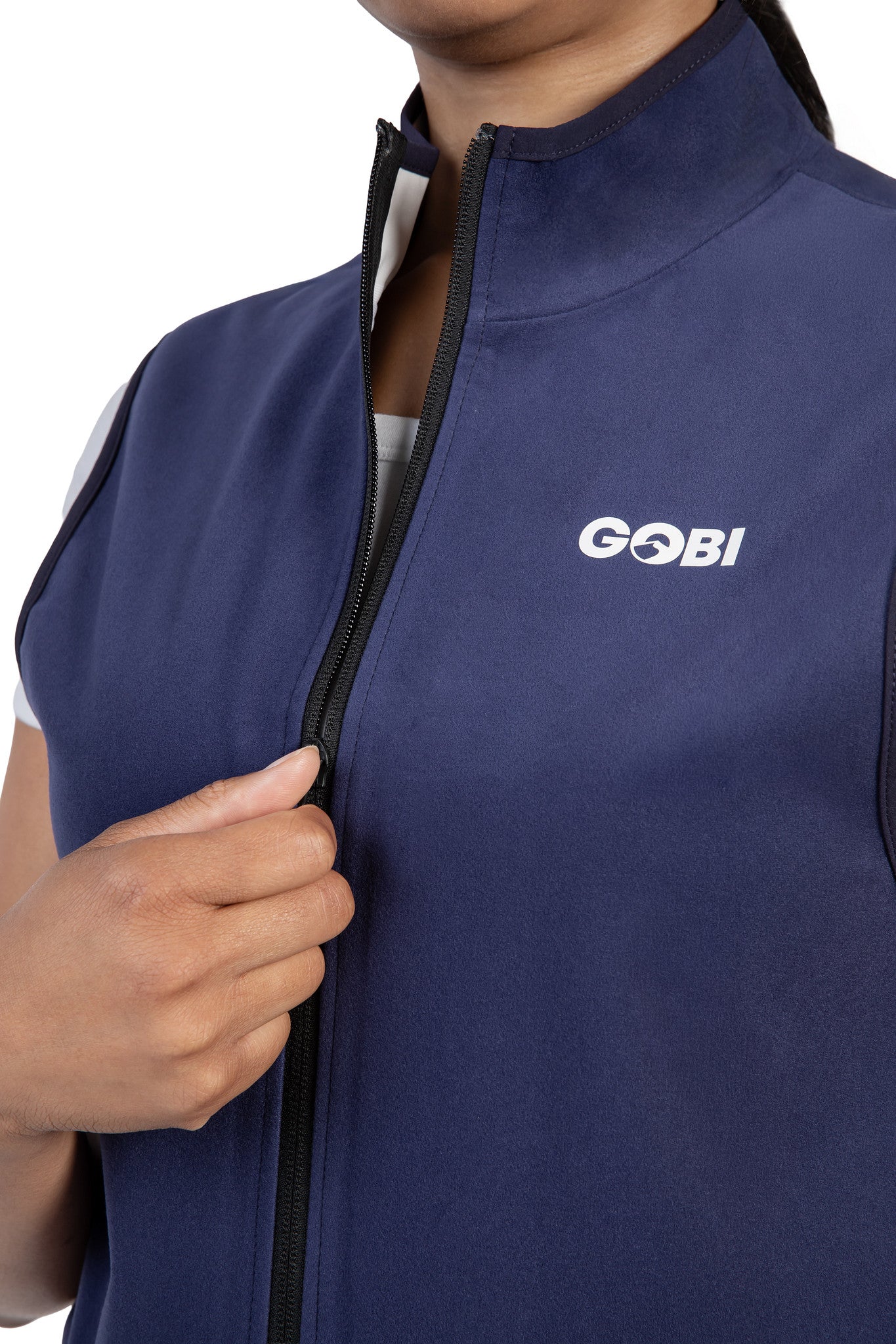 GOBI Strata cooling vest studio photo (SOONA 2026)